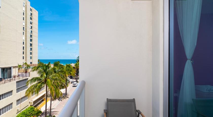 할리우드 (FL) CH Luxury Condos & Studios On The Beach 4성급 숙소 외관