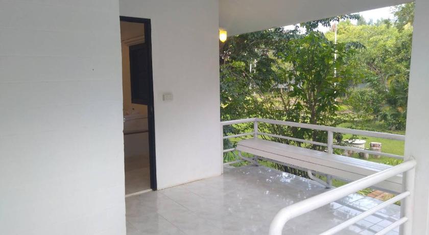 Image of Big Family Room - Resort 11