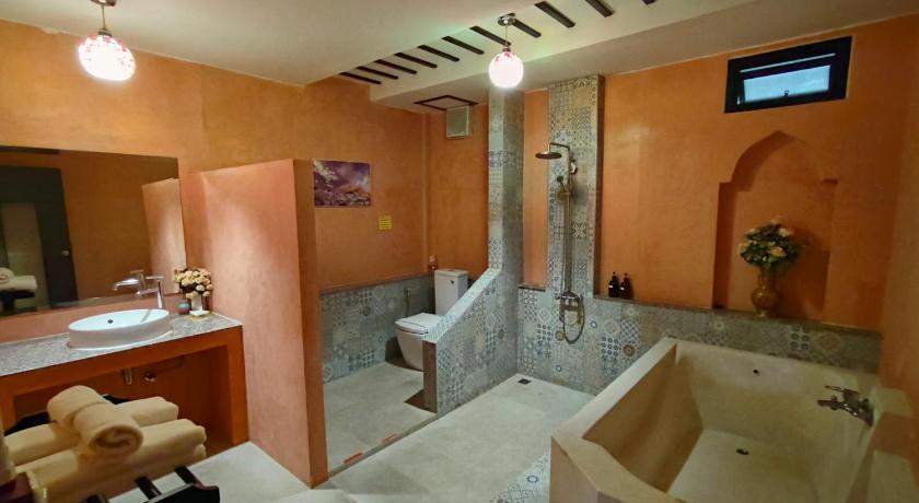 Image of Deluxe Twin Room 2