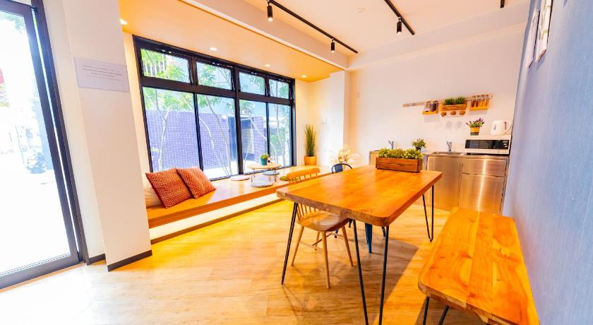 大阪 JA HOTEL MIDORIBASHI the bresidence 3つ星 ホテル レストラン