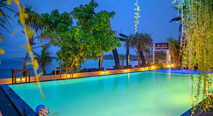 Cool Beach Hotel - image 16
