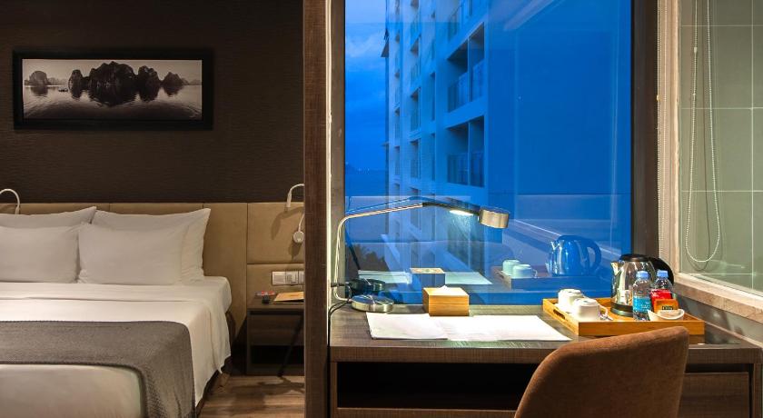 Image of Deluxe Partial Sea View Double Room 14