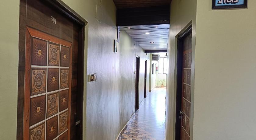 Hotel Pragya International – Varanasi, VA