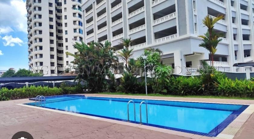 Georgetown City Center [Macalister] 3BR 3 Carpark - image 5