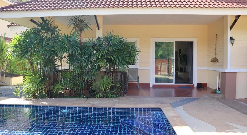 Krabi Relax private Pool Villas - 4 bedroom villas 4-Star Single Room pool