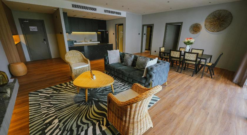 セマタン Roxy Beach Resort  4つ星 ホテル 外観