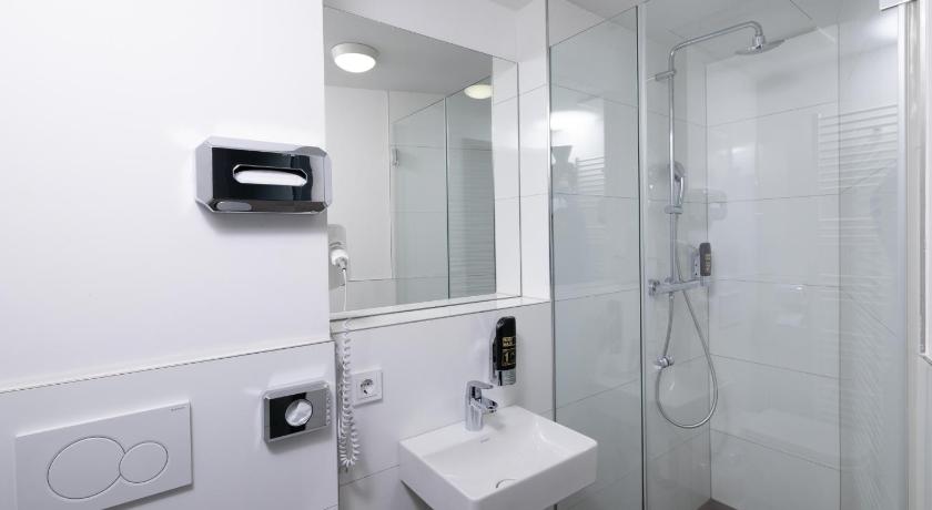 Image of Double or Twin Room 4
