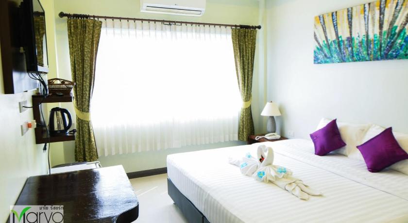 รูปของห้องสุพีเรียร์เตียงใหญ่หรือเตียงแฝด (Superior Double or Twin Room) 3