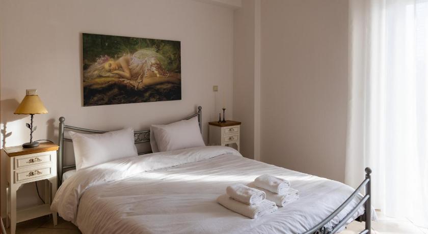 卡尔季察 Sunshine Retreat Apartment 4星级 单人房 套房