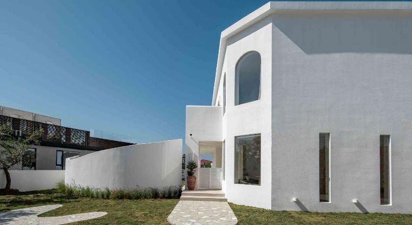 Imagen de Villa con balcón y vistas al mar (Villa Sea View with Balcony) 13