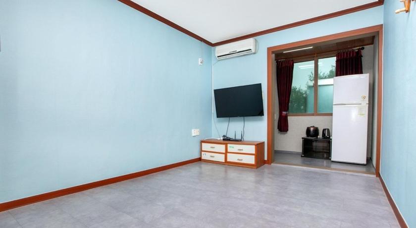 泰安 Cheongsachorong Pension Gapyeong 2つ星 ゲストハウス ロビー