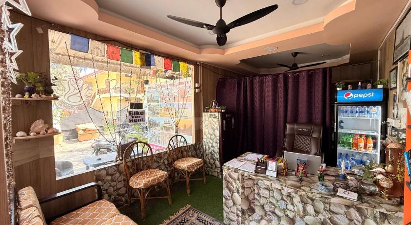Sri Murugan beach paradise hotel - image 5