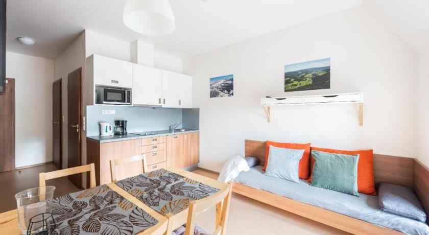 Image of Apartment with Terrace 0