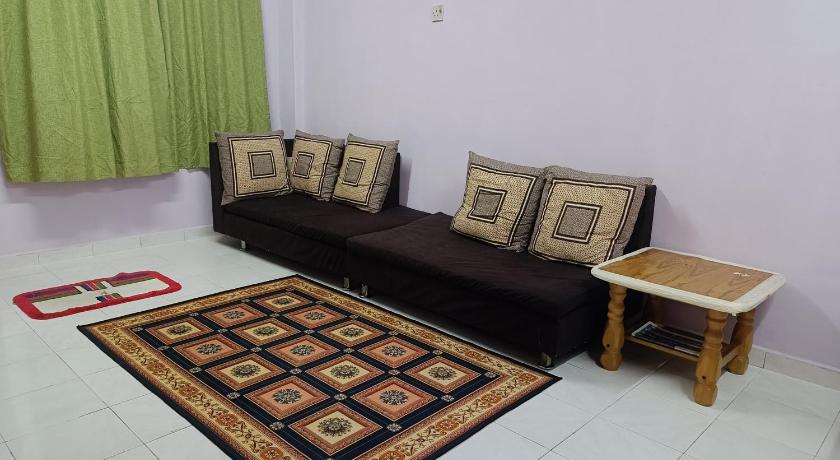 알로스타 / 알로르세타르 알러 세타 시티 센터의 아파트먼트 (800m², 침실 3개, 프라이빗 욕실 2개) (HOMESTAY BUDGET ALOR SETAR) 3성급 게스트하우스 레스토랑