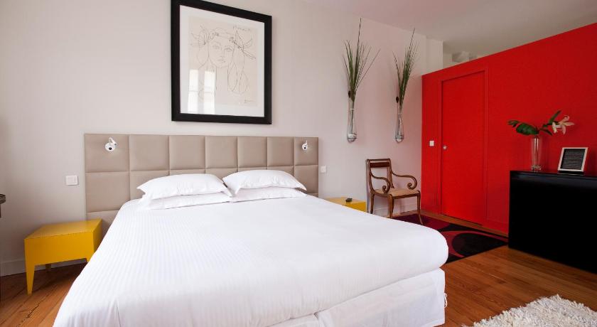 Image of "Seignouret" Superior Double Room 1