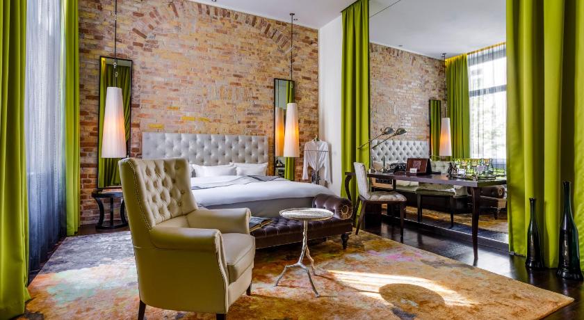 베를린 호텔 주 베를린  (Hotel Zoo Berlin) 5성급 호텔 로비