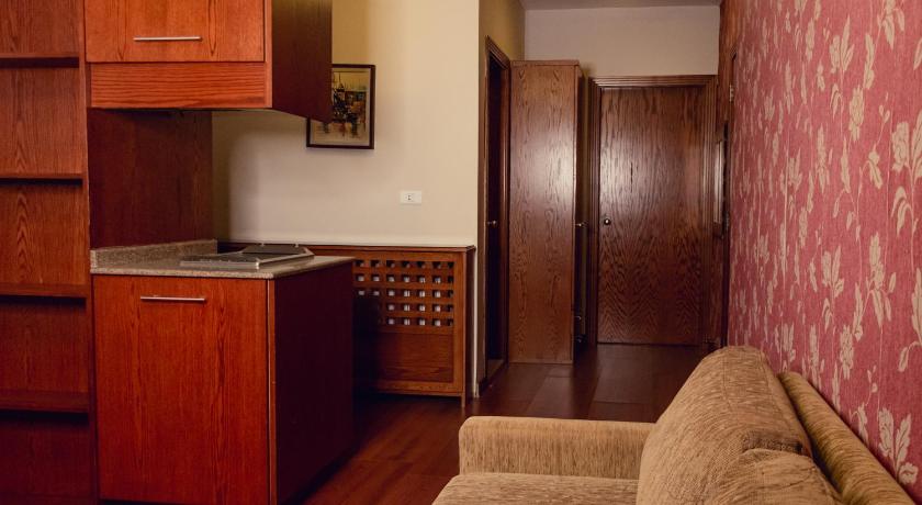 Image of One-Bedroom Suite 2