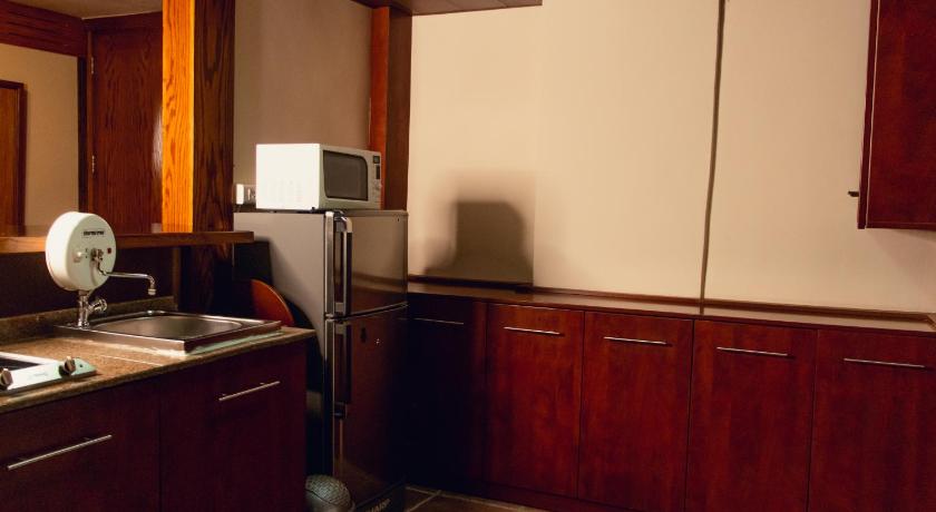 Image of Two-Bedroom Suite 8