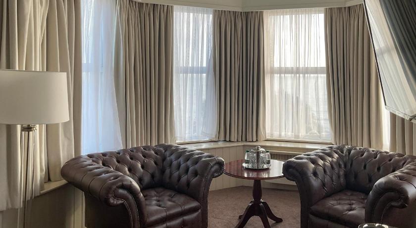 Image of Double Room with Sea View 10