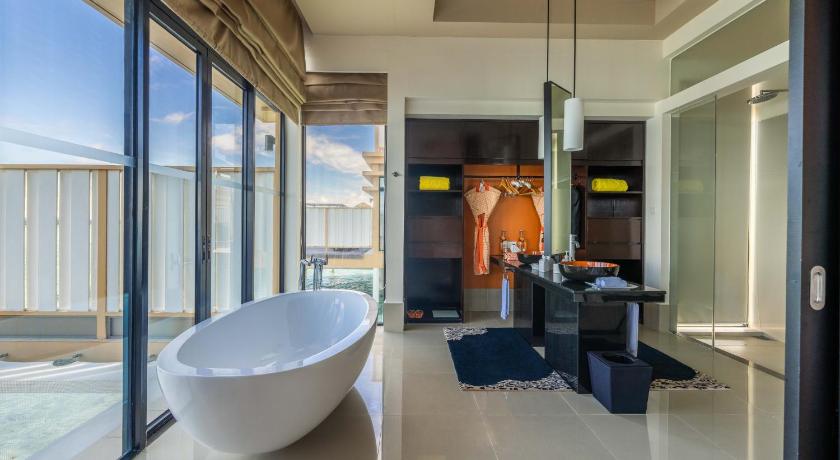 Зображення InOcean Infinity Pool Villa 13