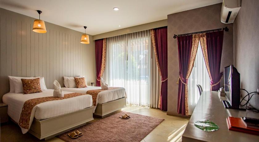 Image of Double Room with Pool View 1