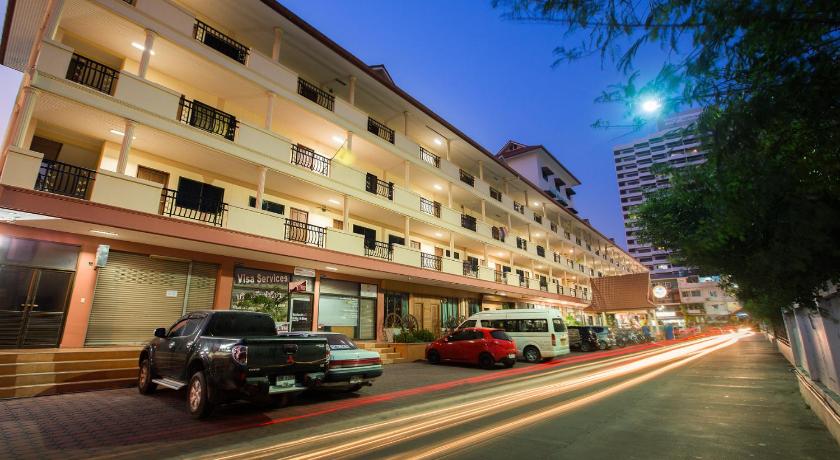 パタヤ Navin Mansion 2 2つ星 ホテル スイート