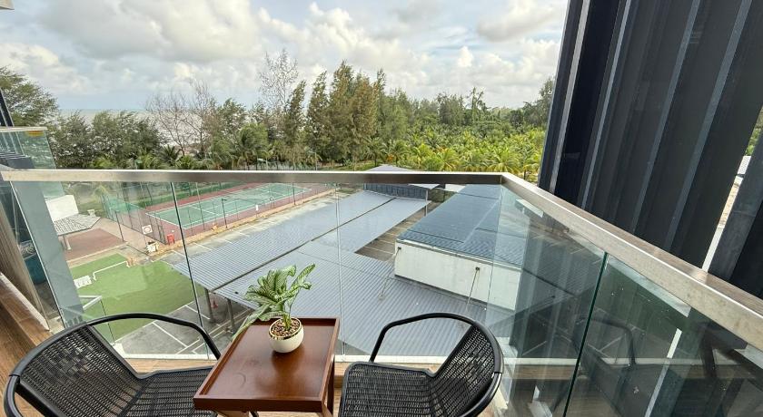 クアンタン VitaminSEA7 Forest View 6PAX Studio Netfx B-3A-3A 3つ星 ゲストハウス スイート