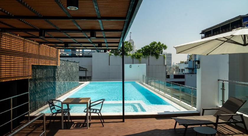 Sixth Avenue Sukhumvit 15 BTS Asoke/Nana &MRT 309 - image 4