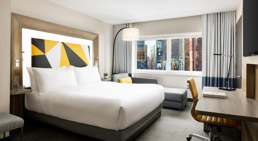 Image of Social Times Square Deluxe King Room 0