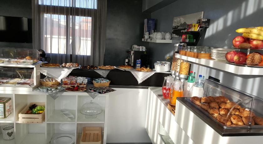 Fly Boutique Hotel