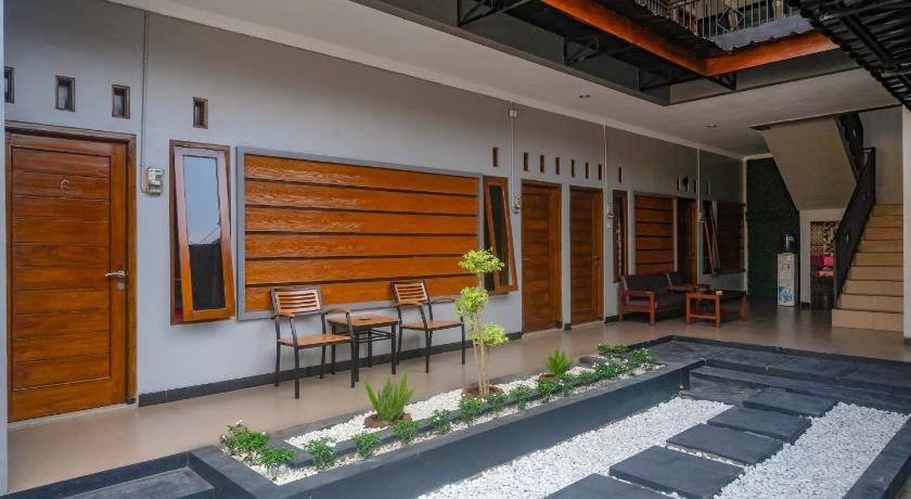 Hotel O Al Abror Homestay - image 8