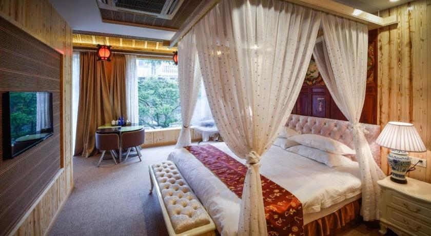 Huzhou Nanxun Luohua Old House Inn Guesthouse suite