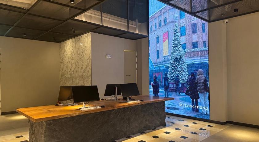 首尔 New Blanc Central Myeongdong 4星级 酒店 泳池