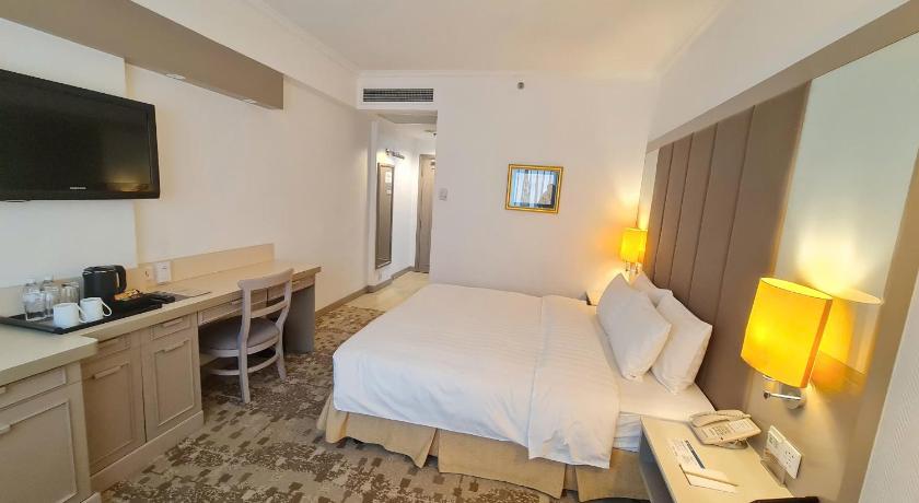 Image of Superior King Room 14