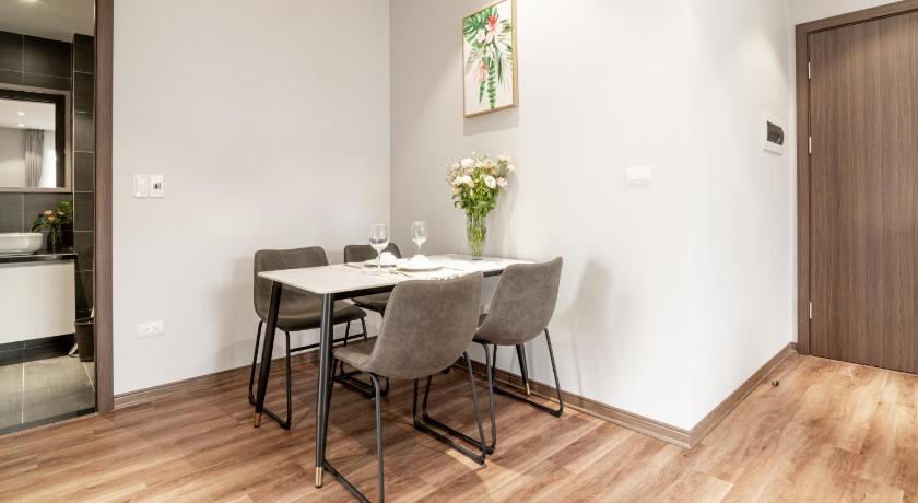 ハノイ Luxe Paradise Suites Hotel To Ngoc Van 3つ星 ホテル 施設