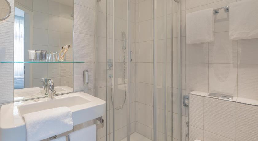 Image of Standard Room 2
