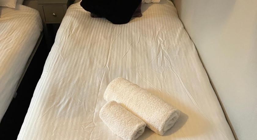 Image of King / Twin Room 8