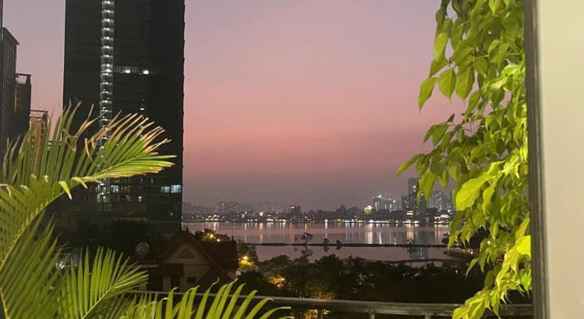 ハノイ Luxe Paradise Suites Hotel To Ngoc Van 3つ星 ホテル スイート