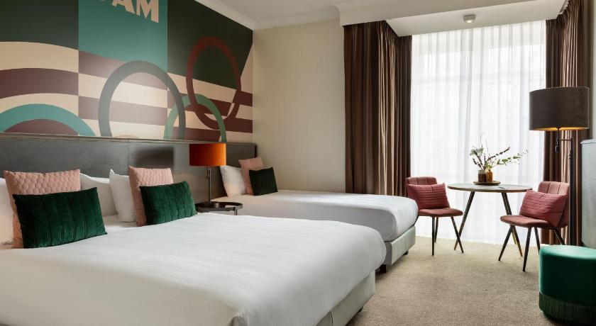 deluxe room canal view, guest room, 1 king (Deluxe Room Canal View, Guest room, 1 King) fotója 0