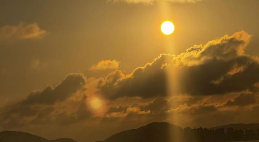 グアルジャ Apartamento no Guaruja - Enseada 4つ星 シングルルーム プール