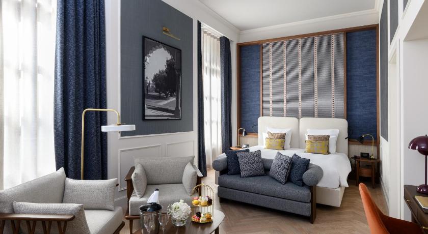 Image of Traveler Junior Suite 0