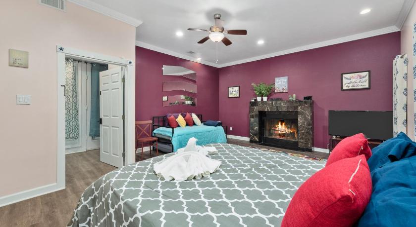 Houston Spacious 2BR Apt with King Beds & Fully Equipped Kitchen 2-Star Accommodation room