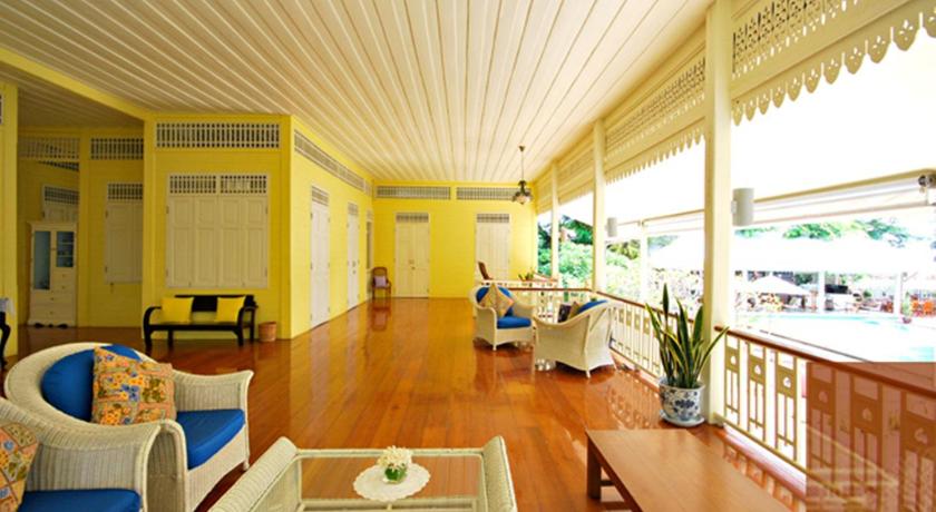 Image of Triple Room with Bannika Suite 1