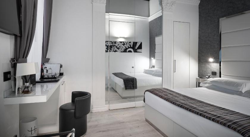Image of Standard Double Room 0