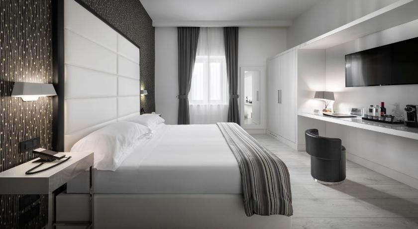 Image of Superior Double Room 0