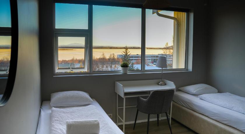 Image of Superior Twin Room 4