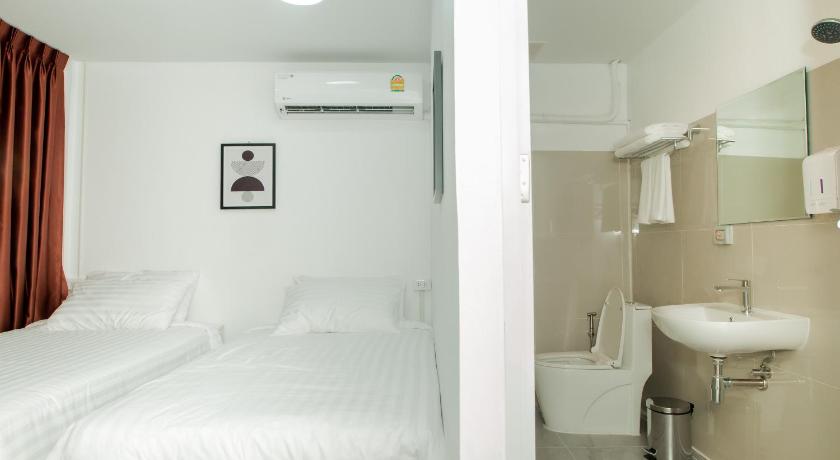 The Hostel ERA - image 13