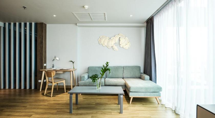Image of Mini Suite 12