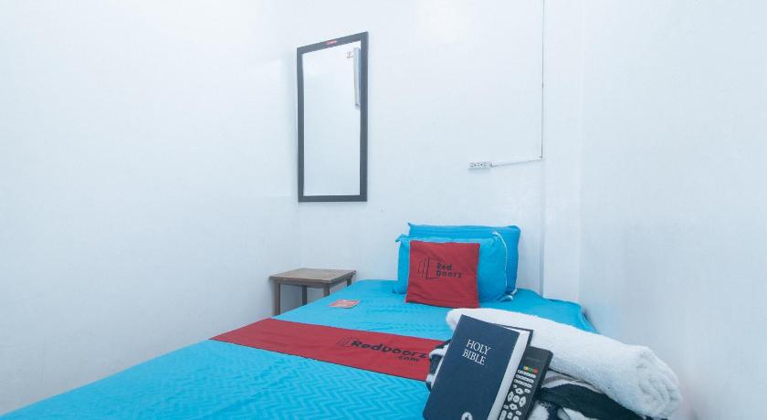 Image of Single Room 14
