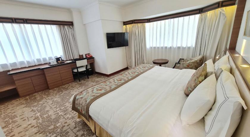 Hanoi Sunway Hotel 4-Star Hotel room